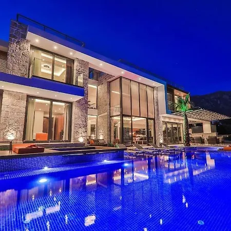 Willa Shine - Kalkan