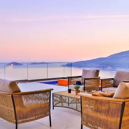 Shine - Kalkan Willa *